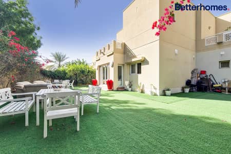 3 Bedroom Villa for Rent in The Meadows, Dubai - Prime Location | Unfurnished | Spacious