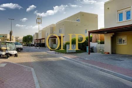 5 Bedroom Townhouse for Sale in Al Reef, Abu Dhabi - f54b1283-3f4f-4fff-b2fe-ea0799f32ef2. jpg