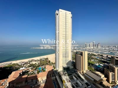 2 Bedroom Flat for Rent in Jumeirah Beach Residence (JBR), Dubai - Sea View | Furnished | Beachfront Living