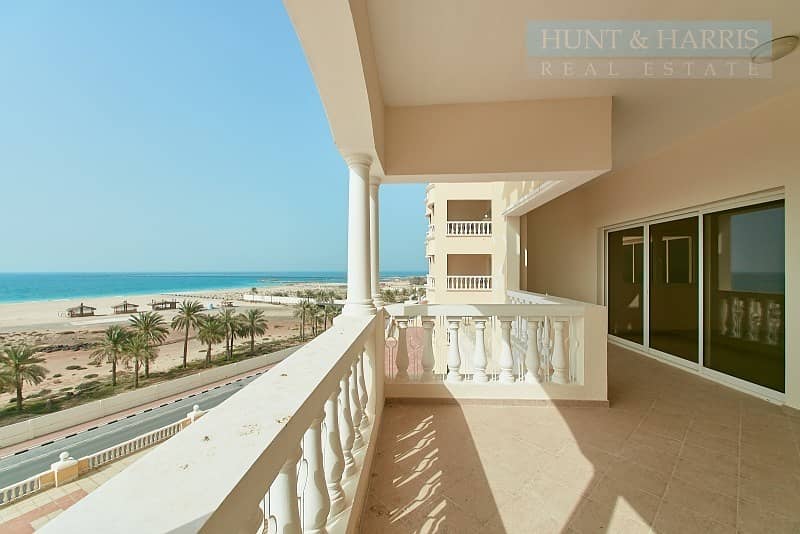 Big Balcony - Gorgeous Views - Al Hamra Village