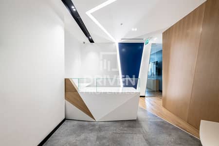 Office for Rent in Business Bay, Dubai - Fully Fitted and Furnished Office | Canal View