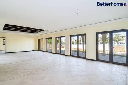 5 Bedroom Villa for Sale in The Villa, Dubai - Upgraded I Single row I Huge plot I Pool
