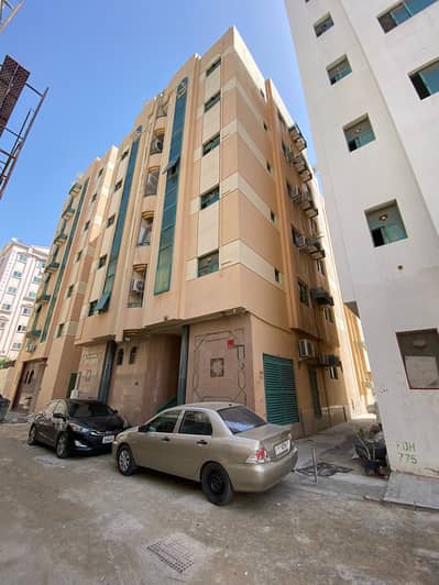 Building for  sale  in Sharjah  Al  bu Tinah area