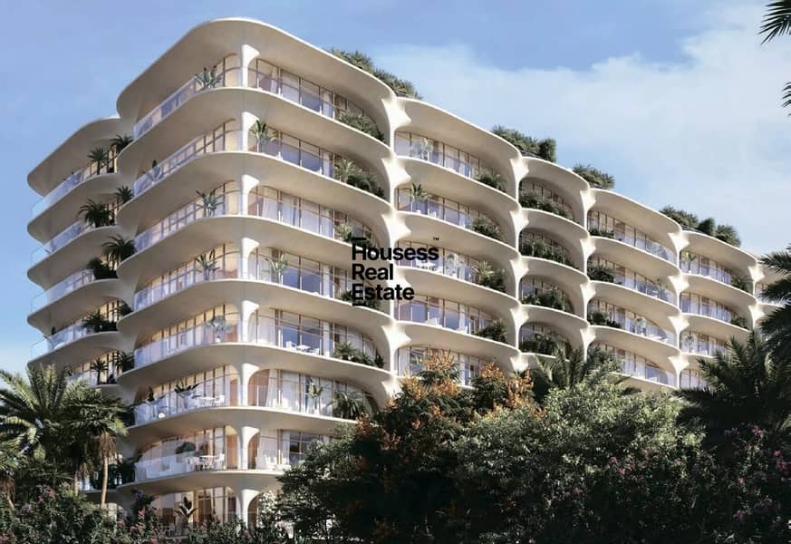 2BR Luxury Apartment | Beachfront | Resale