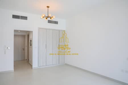 استوديو  للايجار في الجداف، دبي - شقة في برج أزوريت،الجداف 50000 درهم - 8746336