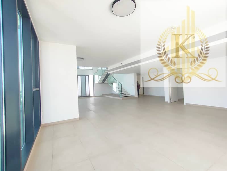 ****Luxurious 4BHK Pent House is available for Rent in Aljada Misk Buildings****