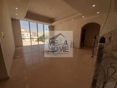 6 Bedroom Villa for Rent in Shakhbout City, Abu Dhabi - 8385872b-de1a-495e-b3b7-cfb6262078c1. jpg