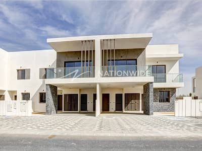 3 Bedroom Townhouse for Sale in Yas Island, Abu Dhabi - Single Row Corner 4BR | Rented | Exceptional Unit