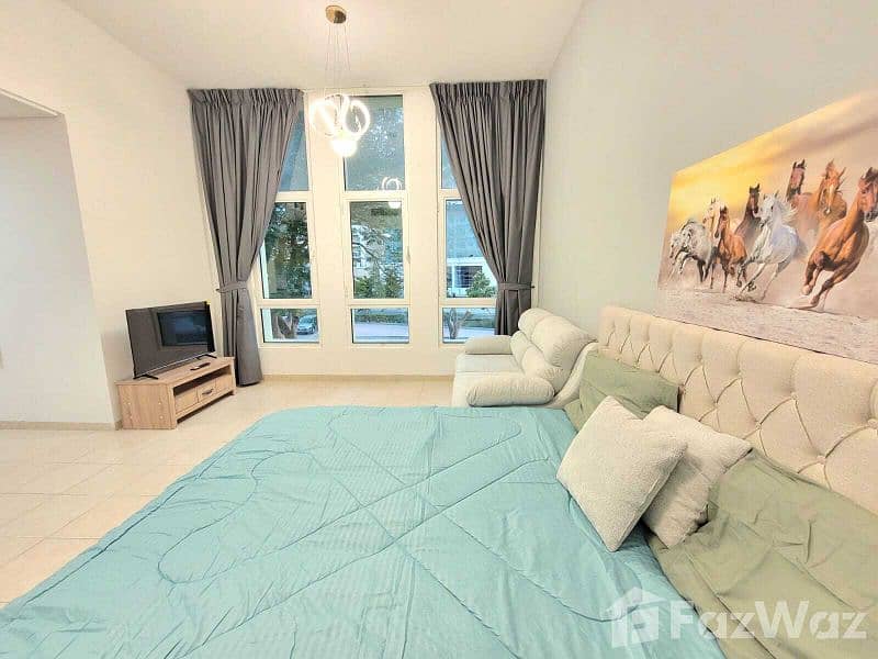 Furnished Studio | Ready to Move | Med Cluster