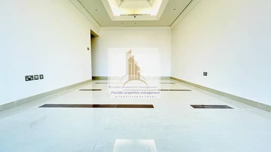 2 Bedroom Apartment for Rent in Corniche Area, Abu Dhabi - Marvelous 2 Bed Room with Balcony +Park view + Parking + Facilities