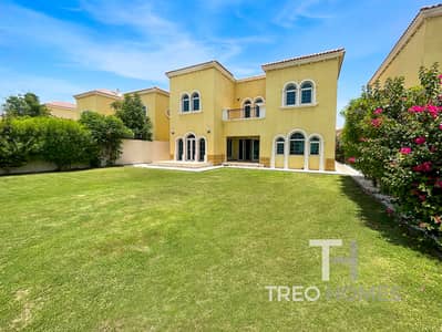 3 Bedroom Villa for Sale in Jumeirah Park, Dubai - Dist 5 | Single Row | Vastu | Vacant Now
