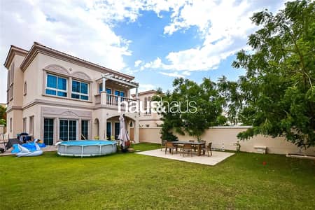 2 Bedroom Villa for Sale in Jumeirah Village Triangle (JVT), Dubai - District 8 | Corner | Prime Location | Near Park
