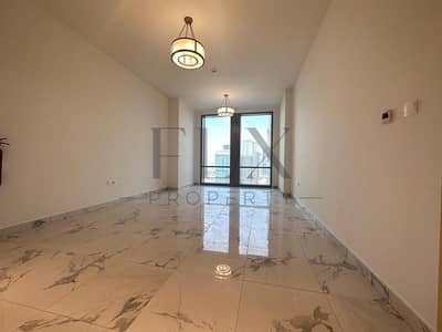 3 Bedroom Flat for Rent in Business Bay, Dubai - 4 Cheques | Sea View | Maid Room