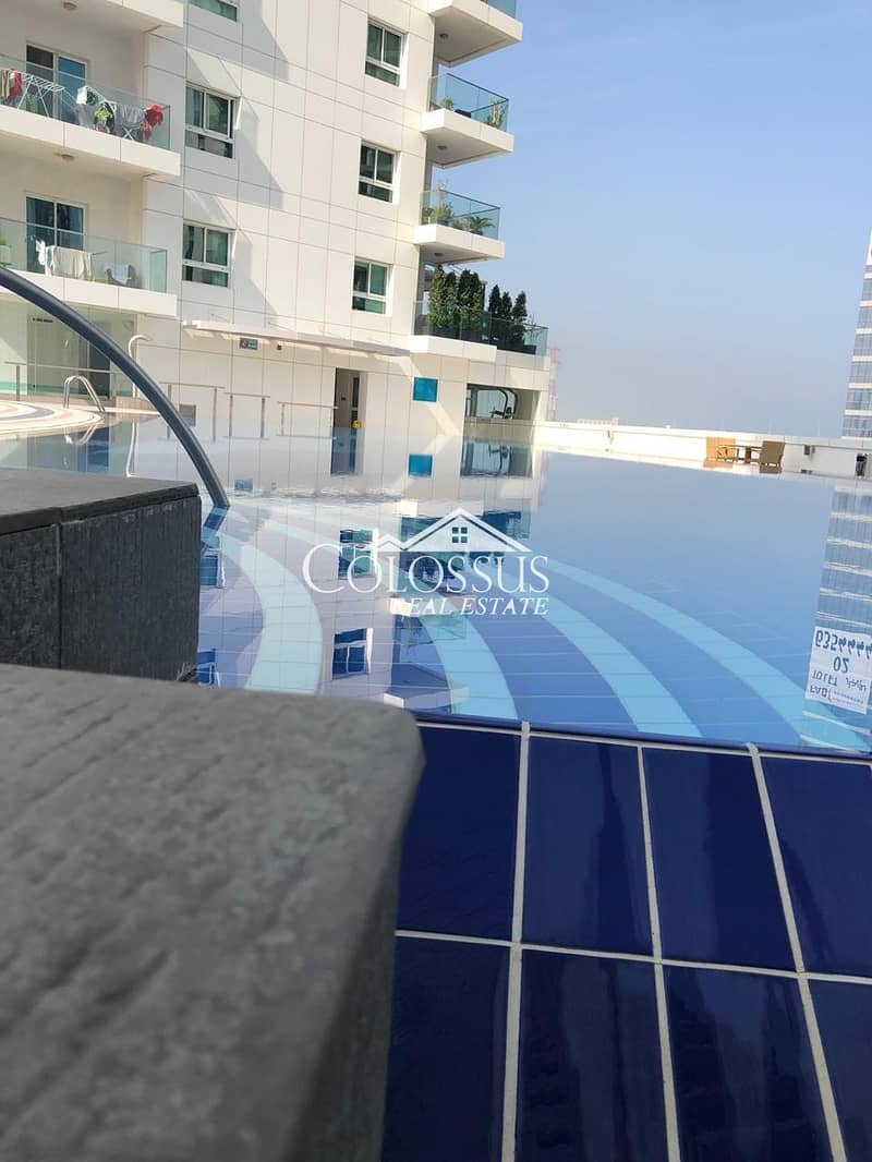 Huge and Beautiful 1 BR apartment in Amaya Towers FOR SALE!