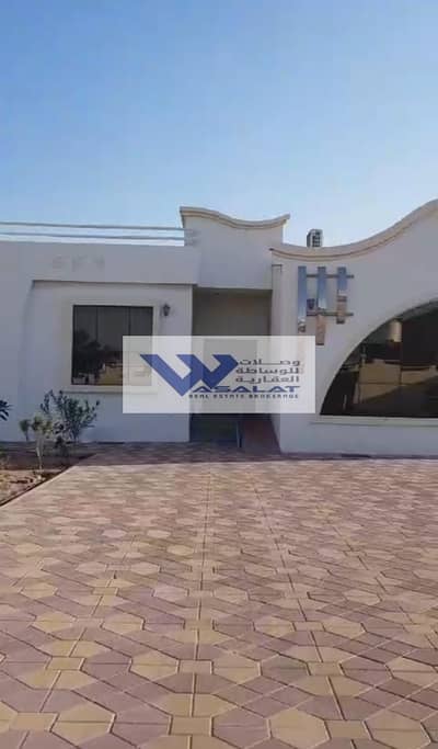 3 Bedroom Villa for Sale in Al Salamah, Umm Al Quwain - 0501fb9a-09dd-4ddb-8f5c-a89b77a0526f. jpg