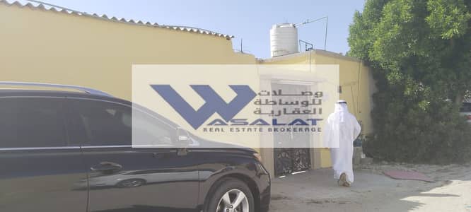 4 Bedroom Villa for Sale in Al Qadisiya, Sharjah - 6cfb0498-cdc5-42b9-9253-e0457f17649a. jpg