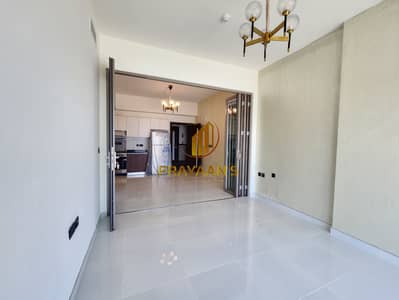 1 Bedroom Flat for Sale in International City, Dubai - 20220728_140505. jpg