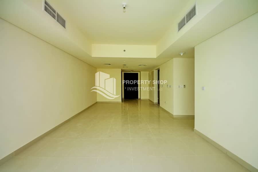 2-bedroom-apartment-al-reem-island-marina-square-bay-view-dining-area. JPG