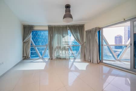 شقة 2 غرفة نوم للايجار في مركز دبي المالي العالمي، دبي - نصف مفروشة | غرفتين نوم بارك تاور | عرض المجتمع