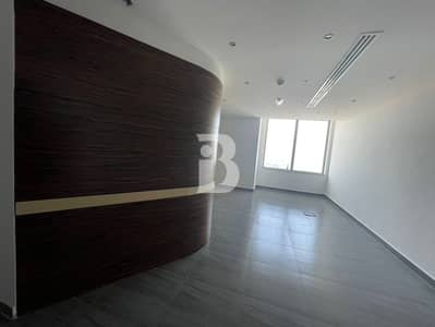 Office for Rent in Dubai Internet City, Dubai - BRIGHT FULLY FITTED | CHILLER FREE | SEA VIEW