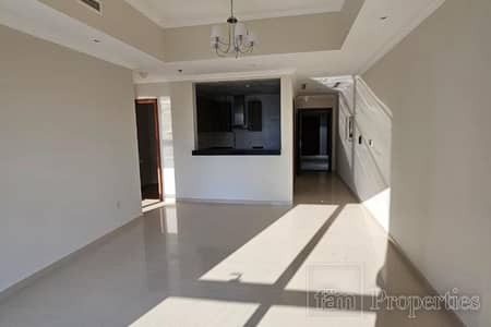 1 Bedroom Flat for Rent in Downtown Dubai, Dubai - Spacious Layout | Connected to Dubai Mall | Bright
