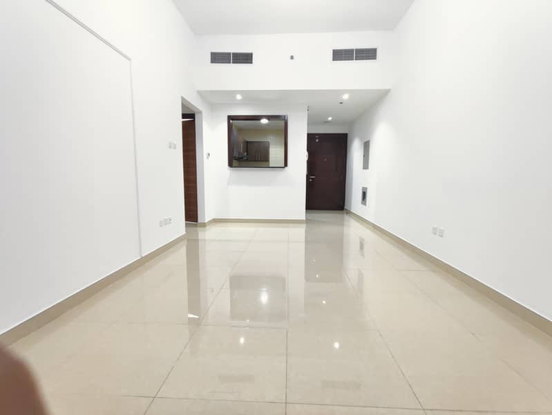 FABULOUS AND BEAUTIFUL APPARTMENT NEAR SOUQ EXTRA MALL