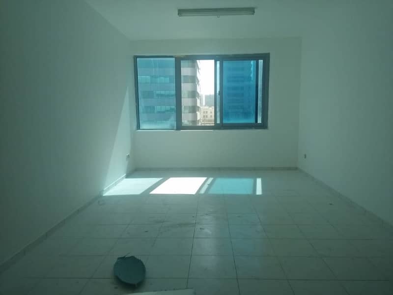 Квартира в Мадинат Заид, 2 cпальни, 65000 AED - 3819976
