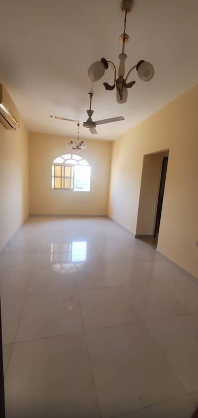 Villa type building 2bhk for rent  with 1 and half bathrooms split ac