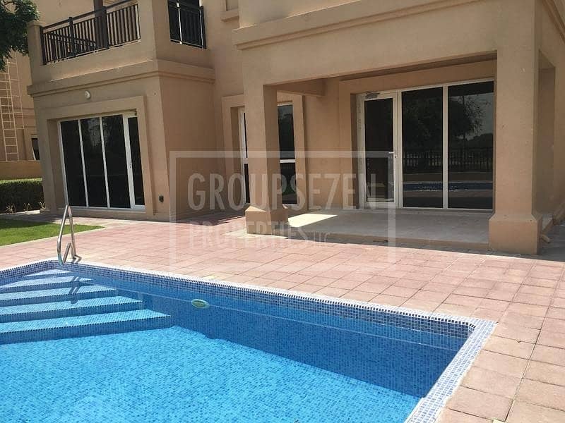 Amazing villa 4 BR plus maids room with pool in Barsha Heights for Rent