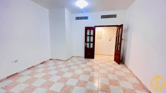 Amazing 2bhk apartment 50k 4 payment central AC chiller free with wadrobe + balcony nice kitchen