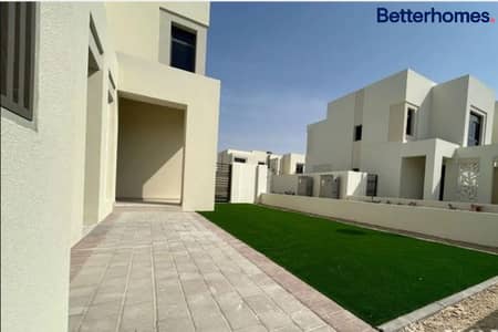 4 Bedroom Villa for Sale in Town Square, Dubai - 4 BR plus maid | Large Corner Plot | Green belt | Vacant