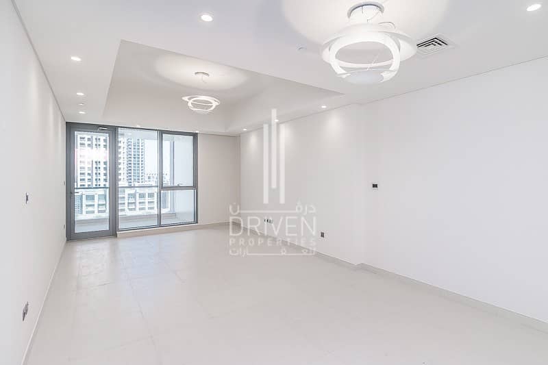 Quality Finish | Modern 3 Bed Apartment.