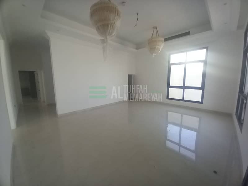 For sale brand new villa in Hoshi