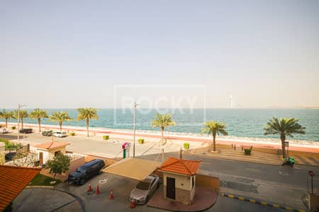 2 Bedroom Flat for Sale in Palm Jumeirah, Dubai - Luxurious 2 BHK | Sea View | Palm Jumeirah