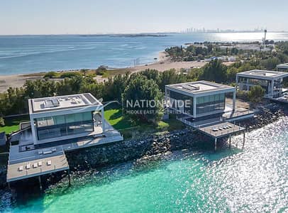 4 Bedroom Villa for Sale in Nurai Island, Abu Dhabi - Charming Villa |Prime Location| Waterfront Living