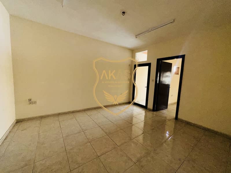 شقة في بناية لوتاه المريجة،المريجة 1 غرفة 17000 درهم - 8761188