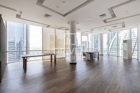 Office for Rent in Business Bay, Dubai - Fully Fitted | High Floor | Ready to Move In