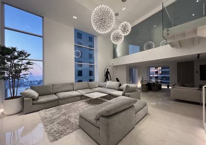 Turn-Key Penthouse / Fully Upgraded / Sea View