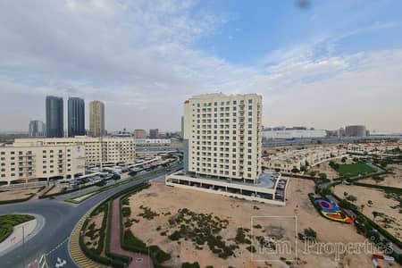 فلیٹ 1 غرفة نوم للايجار في ليوان، دبي - شقة في برج فرح 1،كيو بوينت،ليوان 1 غرفة 50000 درهم - 8762393