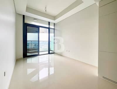1 Bedroom Flat for Rent in Business Bay, Dubai - BIGGEST LAYOUT | SEA VIEW | MIDDLE FLOOR