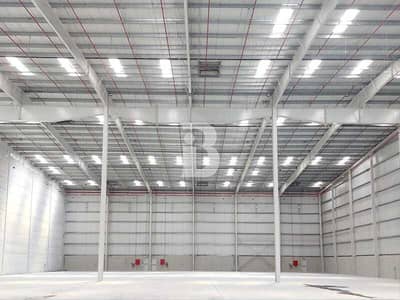 Warehouse for Rent in Al Dhafrah, Abu Dhabi - GRADE A | BRAND NEW WAREHOUSE | CROSS DOCKED