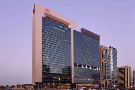 2 Cпальни Апартаменты в отеле в аренду в улица Аэропорта, Абу-Даби - Апартаменты в отеле в улица Аэропорта，Мэрриотт Экзекьютив Апартментс Даунтаун, 2 cпальни, 16500 AED - 8086004