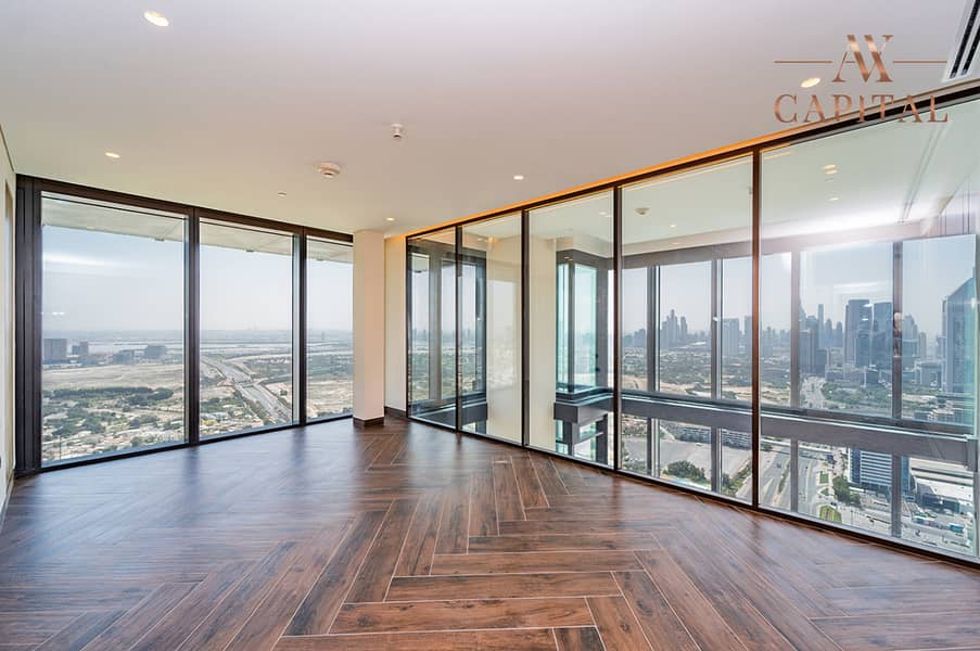 Luxury Living | 2BR Duplex | High Floor