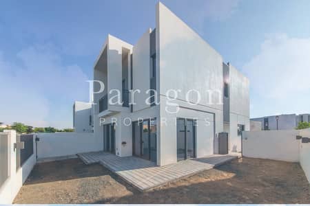 4 Bedroom Townhouse for Rent in Dubailand, Dubai - Corner Plot | Close to Park | Easy to View