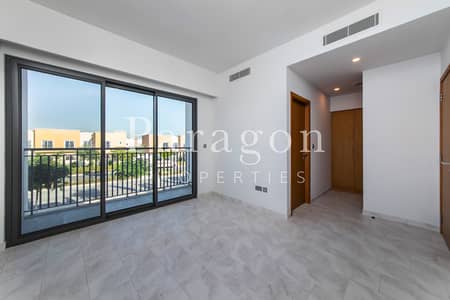 4 Bedroom Townhouse for Rent in Dubailand, Dubai - Corner Plot | Close to Park | Easy to View