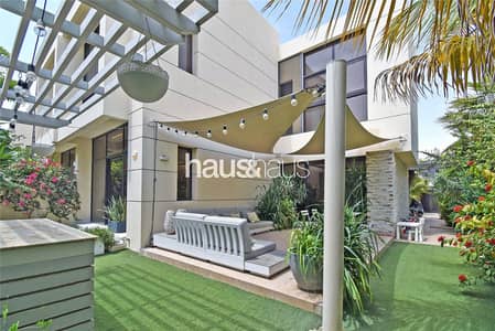 4 Bedroom Townhouse for Rent in DAMAC Hills, Dubai - Fully Furnished | Upgraded | Multiple Cheques