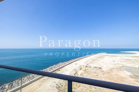 1 Bedroom Flat for Sale in Al Marjan Island, Ras Al Khaimah - Sea view | Fully upgraded | Near Casino