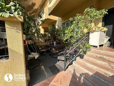 6 Bedroom Villa for Rent in Al Barsha, Dubai - Luxury 6 BR Villa | Huge Garden | Prime Location