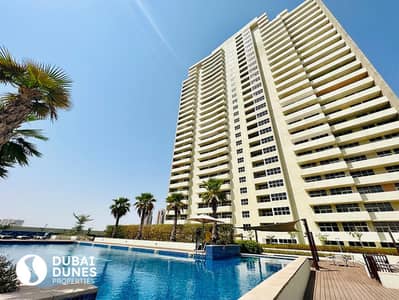 1 Bedroom Apartment for Sale in Jumeirah Village Circle (JVC), Dubai - Well Maintained. Fully Furnished, Large Sized 1 bed on a High Floor.