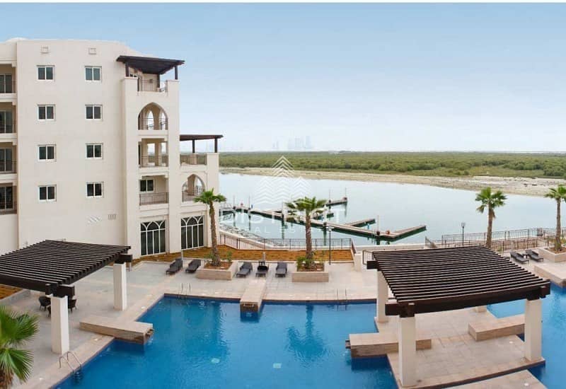 Posh 1 BR Apartment in Eastern Mangroves